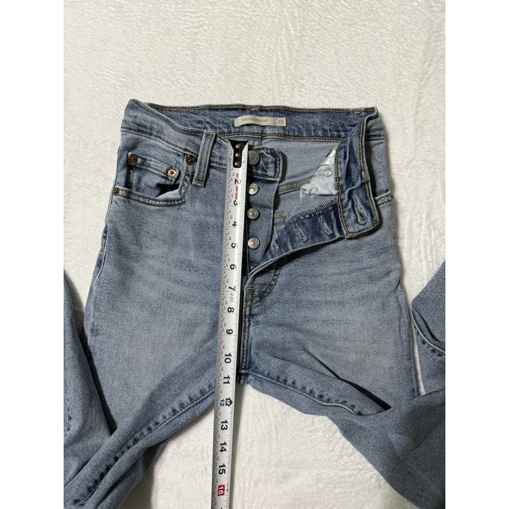 Levis Jeans Womens 23 Blue Ribcage Straight Button Fly Medium Wash Denim 23x26‎ - Picture 4 of 9
